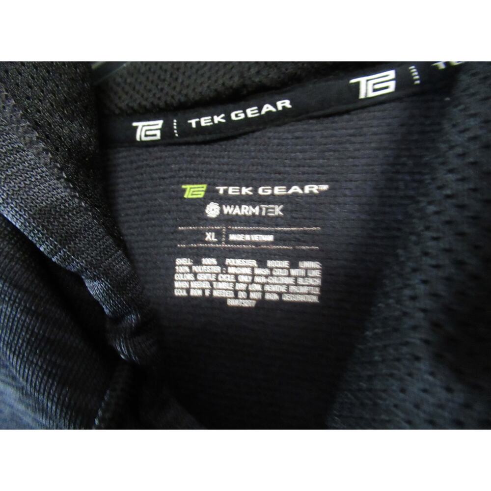 Men’s Tek Gear Black Hoodie - Picture 3 of 3